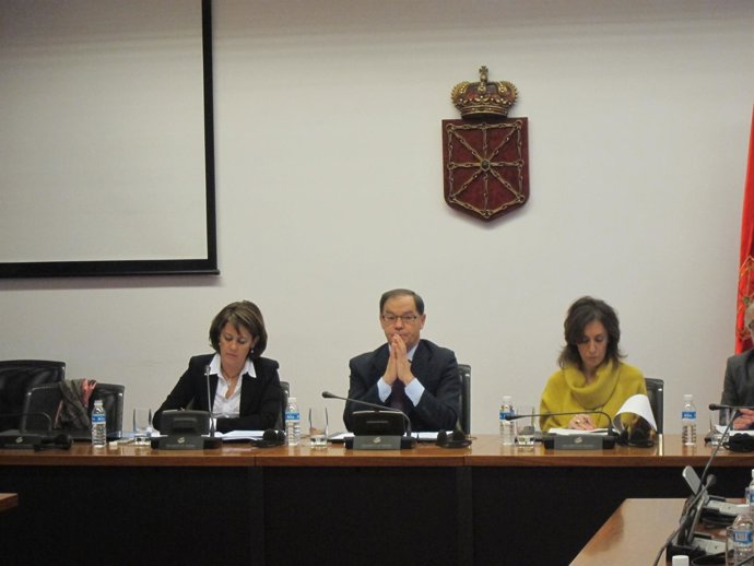 Yolanda Barcina En El Parlamento De Navarra.