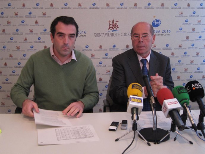 Concejal De Deportes Y Presidente Imdecor, Miguel Reina, Y Gerente,Alfonso López