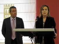 Gamarra y Burgos ven una "humillación" que no se haya informado de la puesta en marcha de la estación del tren