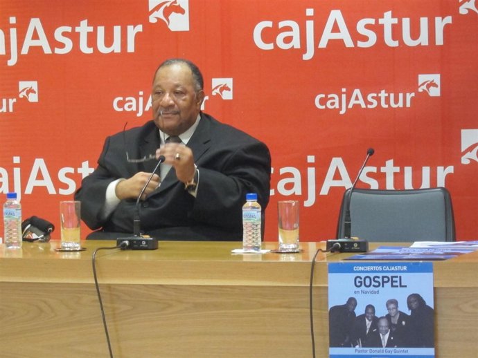 El Pastor Donal Gay, Durante La Presentación De 'Gospel En Navidad'