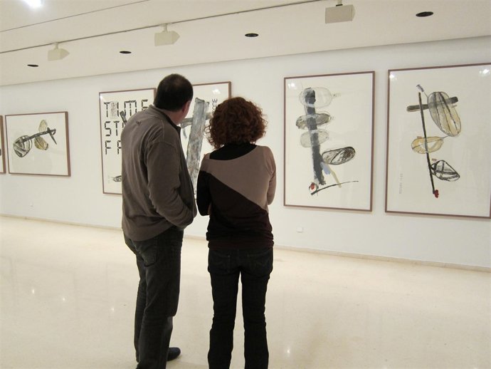 Exposición De Zirotti