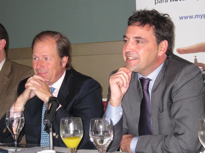 Ramón Estalella, Secretario General De CEHAT Y Luís Tomás , Director General De 