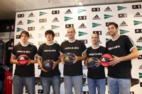 Baloncesto.- Felipe Reyes: "Quiero luchar por los tres títulos y que ganemos la Euroliga" 