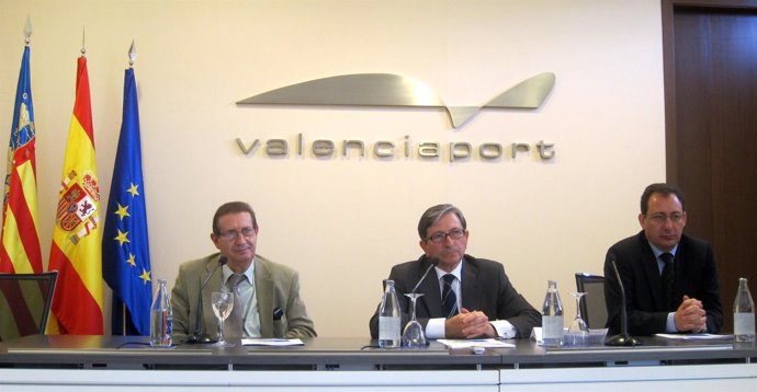 Joan Amorós (FERRMED), Ramón Gómez-Ferrer (APV) Y Carlos Eleno.