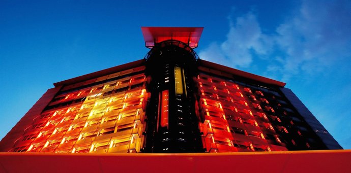 Hotel Silken Puerta América