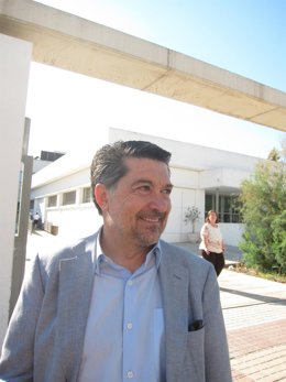 El Diputado Nacional Por Huelva, Javier Barrero.