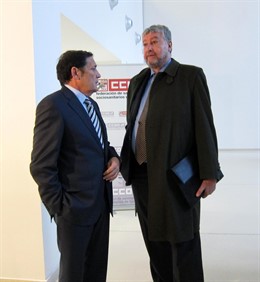 Sáez Aguado Y Fidalgo Durante Una Jornada De CC.OO. En El Hospital Río Hortega