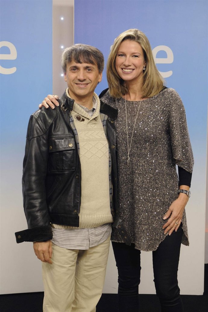 José Mota Y Anne Igartiburu Posando Juntos