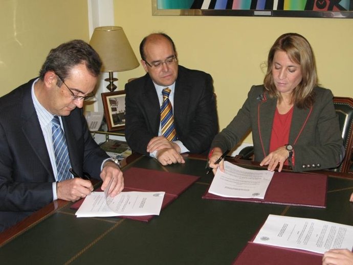 Nevado Y Presidente De Acciona