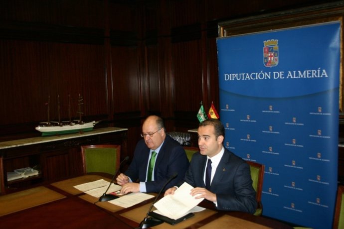 El Presidente De La Mancomunidad Del Bajo Andarax Y El Diputado De Promoción 