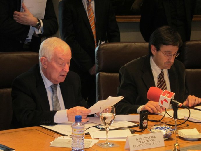 García De La Concha Informa Del Fallo Del Premio Miguel De Unamuno