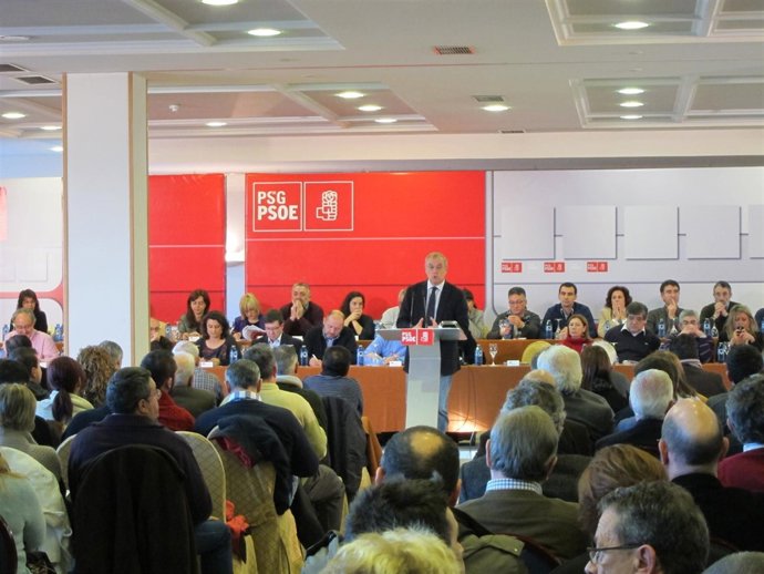 Pachi Vázquez En El Comité Nacional