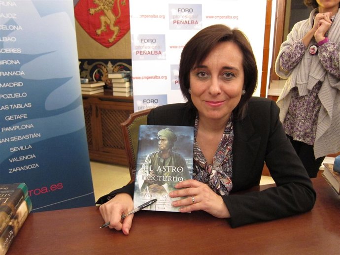 La Neurólogo Y Escritora María Gudín