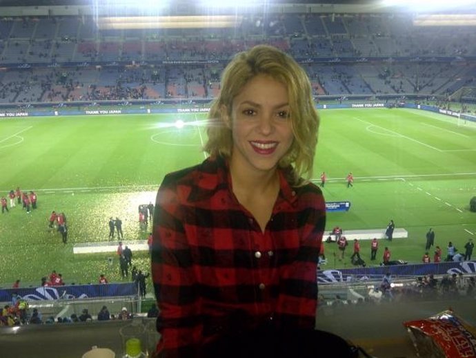 Shakira En El Estadio De Japón Viendo Al Barça