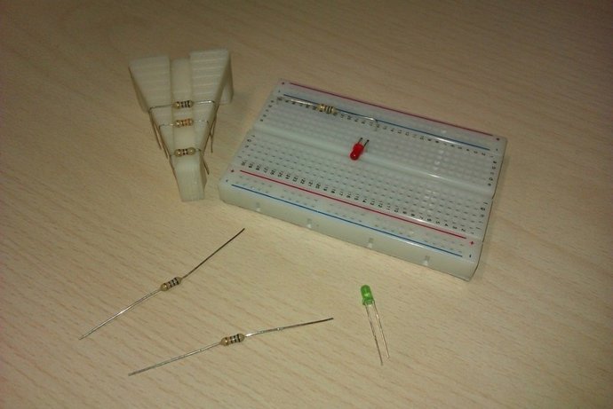 Doblador De Patillas