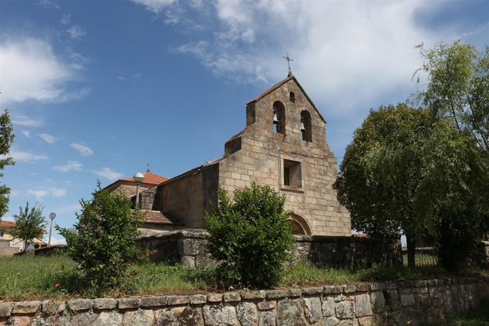 Iglesia De Nuestra Señora Del Rosario, En Cerralbo (Salamanca)