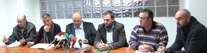 Los Representantes Del Sector De Frutos Secos De La Región De Murcia