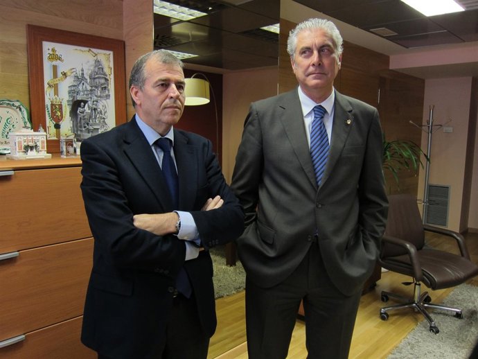 Antonio Cosculluela Y Antonio Suárez