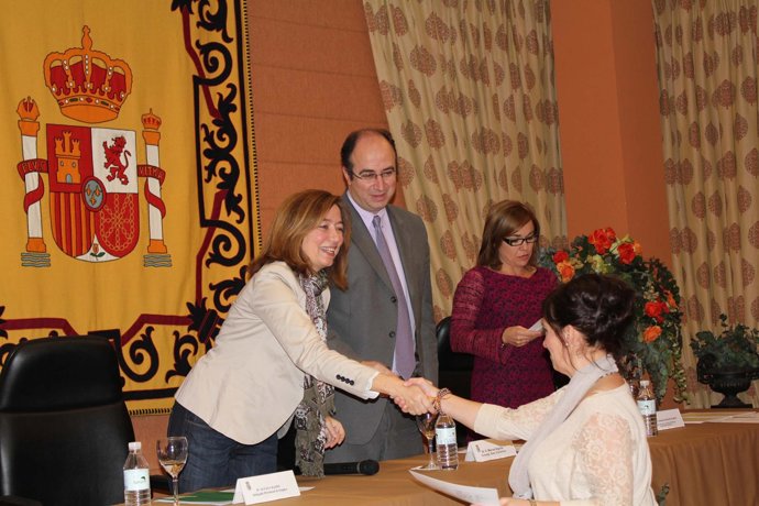 Susana Radío Asiste A La Clausura De Un Taller De Empleo En Estepona