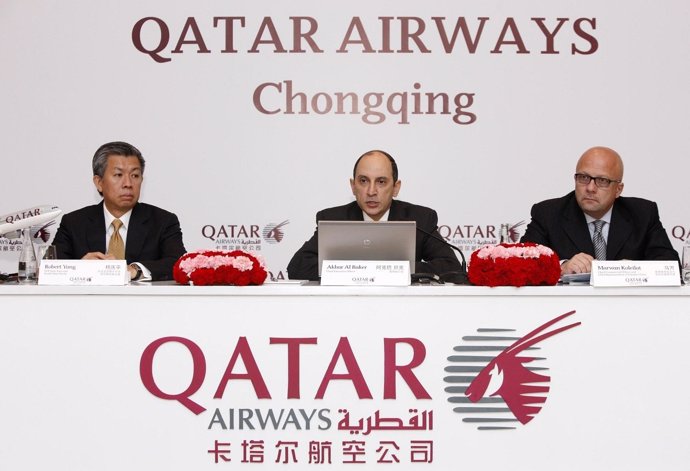 El Presidente De Qatar Airways,  Akbar Al Baker En Reuda De Prensa En Chongqing