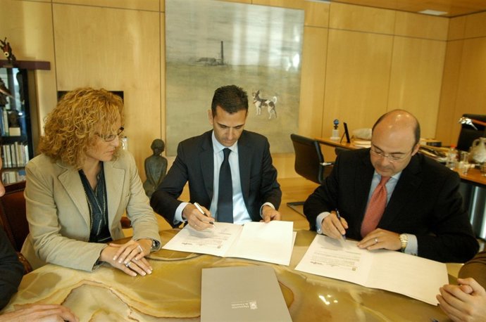 Diputación Y Federación De Hostelería Aúnan Esfuerzos En La Promoción De Granada