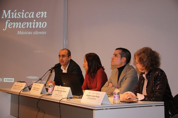 Presentación De Múisca En Femenino