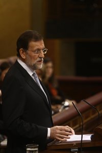 Rajoy afirma en el Congreso que no está a favor de crear un 'banco malo'