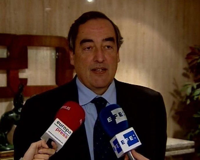 Rosell afirma que Rajoy ha sido riguroso en su discurso