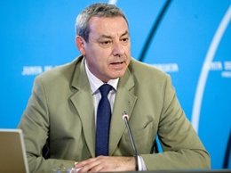 El Consejero De Educación, Francisco Álvarez De La Chica, Hoy En Consejo De Gobi