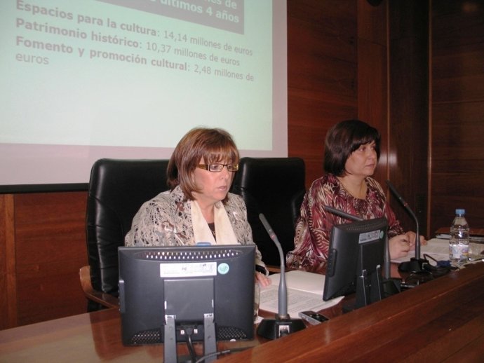 Pudificación Gálvez Y Mercedes Valenzuela En La Rueda De Prensa De Balance.