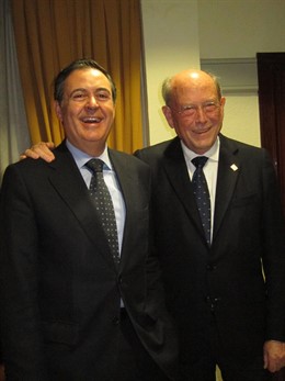 El Director General Del Instituto Estudios Económicoss Y El Presidente De CEMIDE