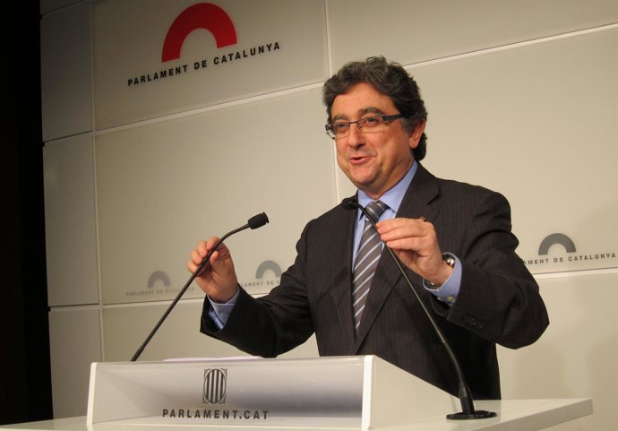 El Portavoz Del PP En El Parlament, Enric Millo