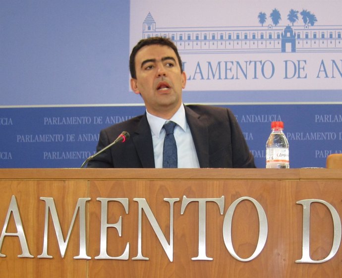 Mario Jiménez, En Rueda De Prensa 