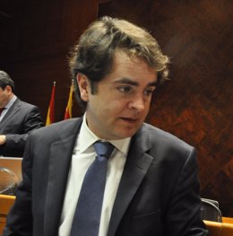 El Portavoz Del Gobierno De Aragón, Roberto Bermúdez De Castro