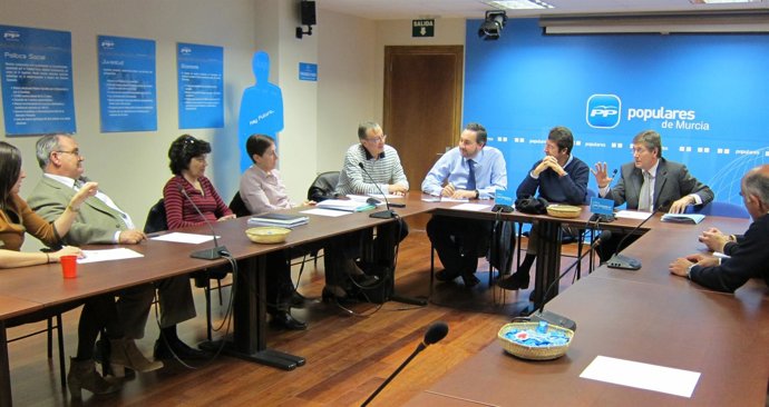 Juan Carlos Ruiz Y Diputados