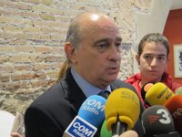 Gestionar el cese de ETA y renovar la cúpula policial, principales retos del ministro de Interior