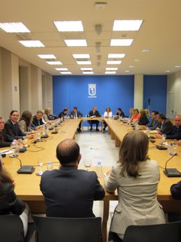 Reunión Del Grupo Municipal Popular En Madrid