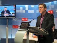 Jiménez dice que el Gobierno de Rajoy es "poco sorprendente" y que no tiene "ninguna confianza" en él