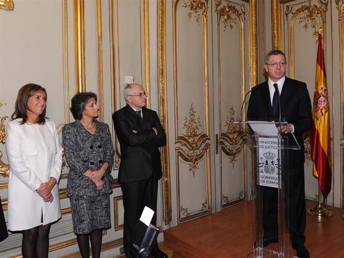 Alberto Ruiz-Gallardón, Tras Tomar Posesión Como Ministro De Justicia