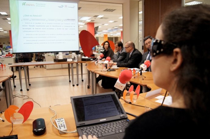 Presentación De 'Amóvil' De Fundación ONCE 