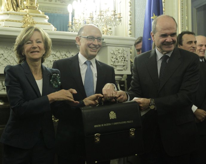 Toma De Posesión De Cristóbal Montoro Como Ministro De Haciena Y AA.PP.