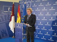 El Gobierno de Cospedal no cerrará centros de la mujer ni casas de acogida e incluso ampliará su número en 2012