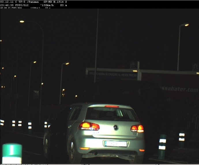 Fotografía Del Vehículo Infractor