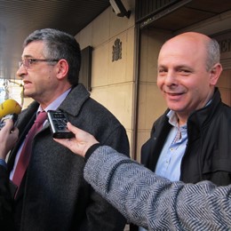 Los Diputados Catalanes Salvador Milá Y Joan Boada