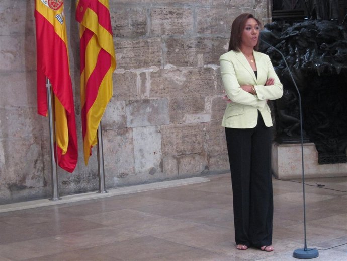 La Portavoz Del Consell, Lola Johnson.