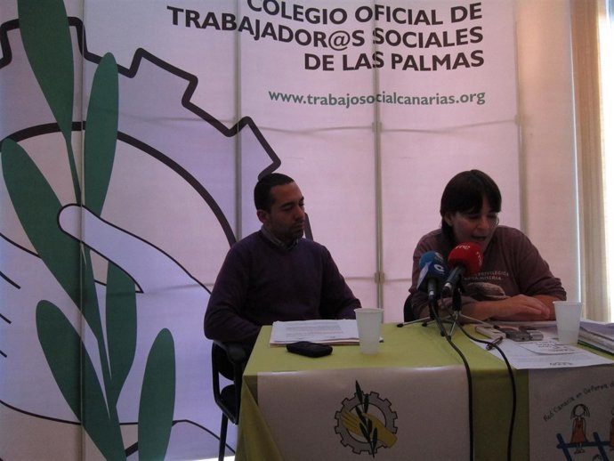 Rueda De Prensa De Los Trabajadores Sociales De Las Palmas