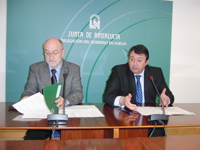 Manuel Alfonso Jiménez, Junto Al Delegado De Empleo, Eduardo Muñoz. 