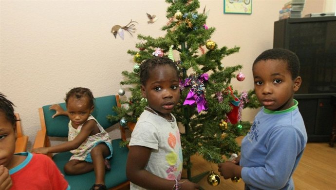 Niños Haitianos En La Casa De La Paz De Manos Unidas