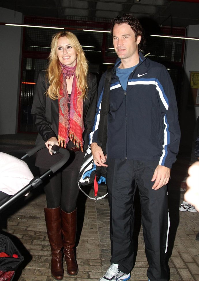 Carolina Cerezuela y Carlos Moyà