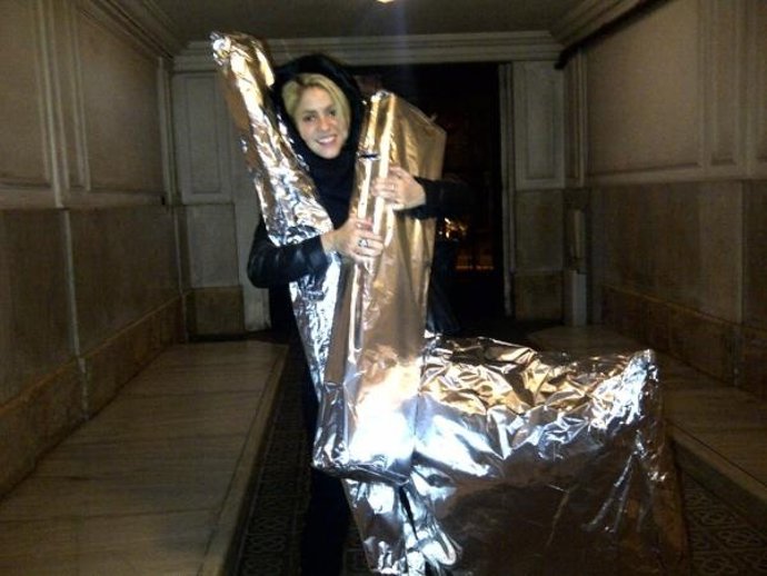 Shakira Con Regalos